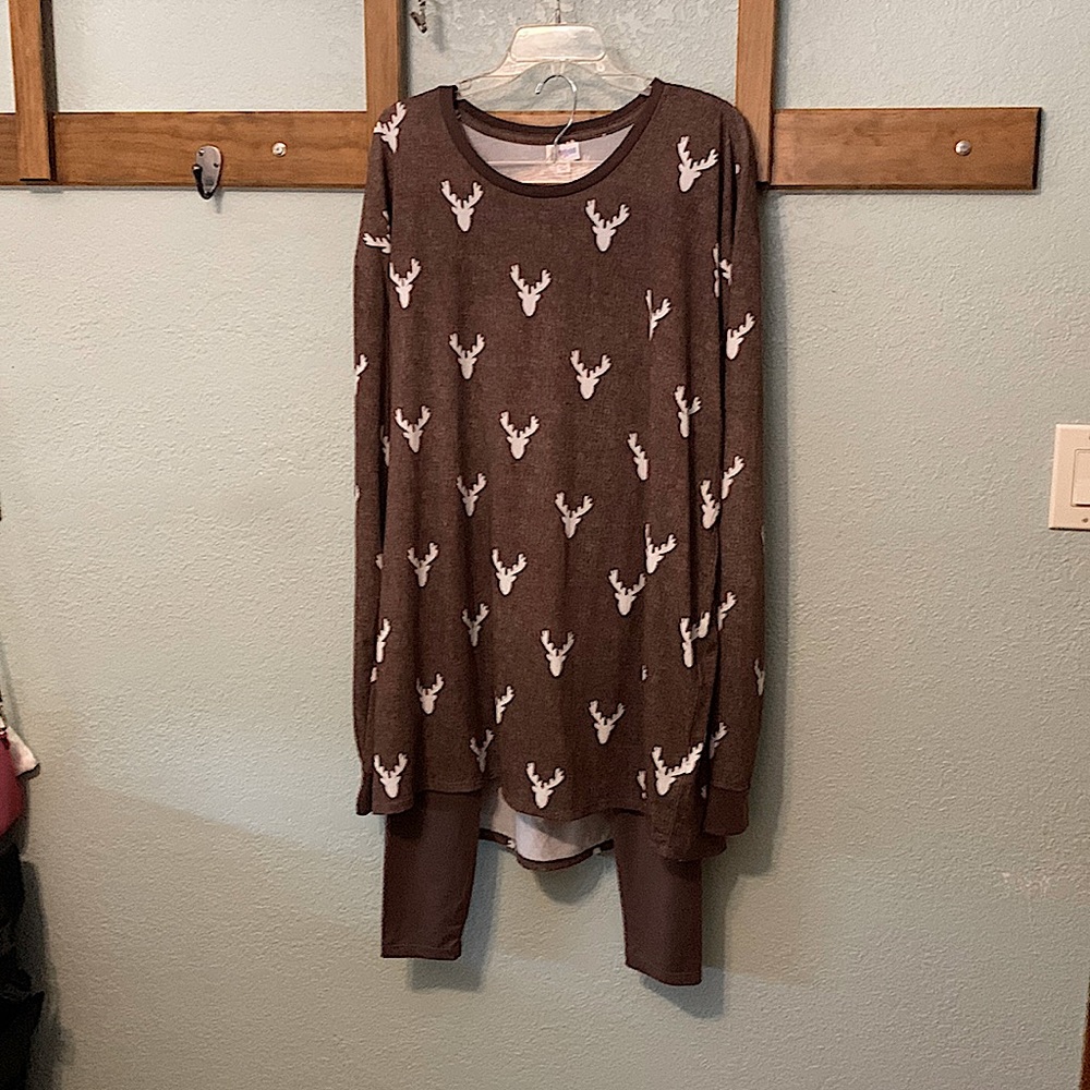3XL LulaRoe Outfit - LS Hudson Tunic & Legging - Picture 2 of 7
